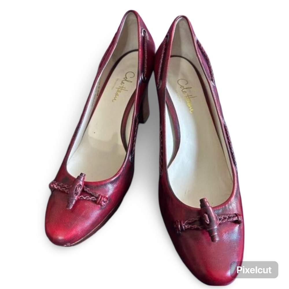 Cole Haan Leather Pumps Red Size 9 Tassel Detail Block Heel Classic Womens Shoes